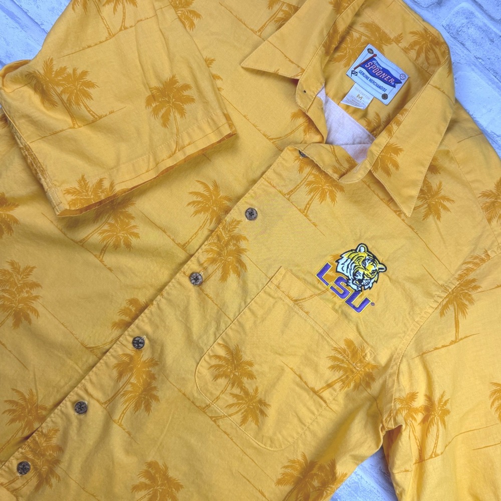 Reyn Spooner LSU Tigers Shirt Mens M Gold Tonal AOP Palm Trees Short Sleeve EUC